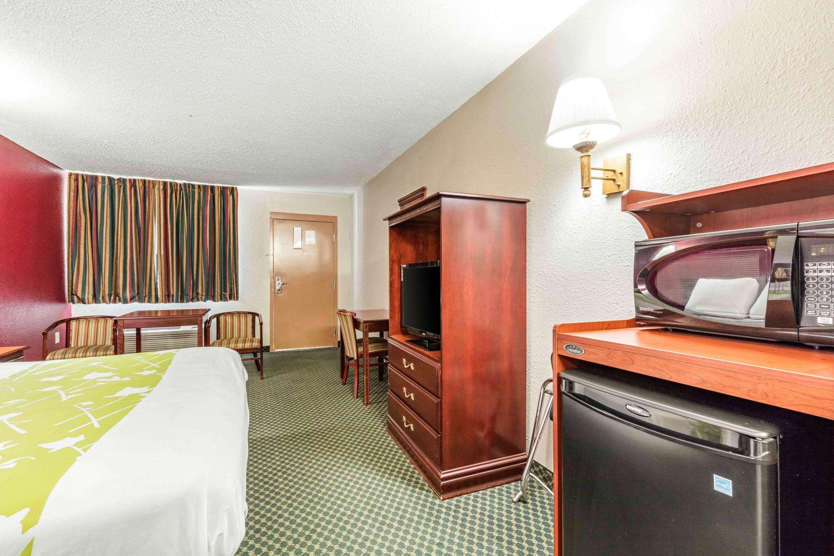 Rodeway Inn Prattville I-65 Exteriér fotografie