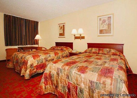 Rodeway Inn Prattville I-65 Pokoj fotografie