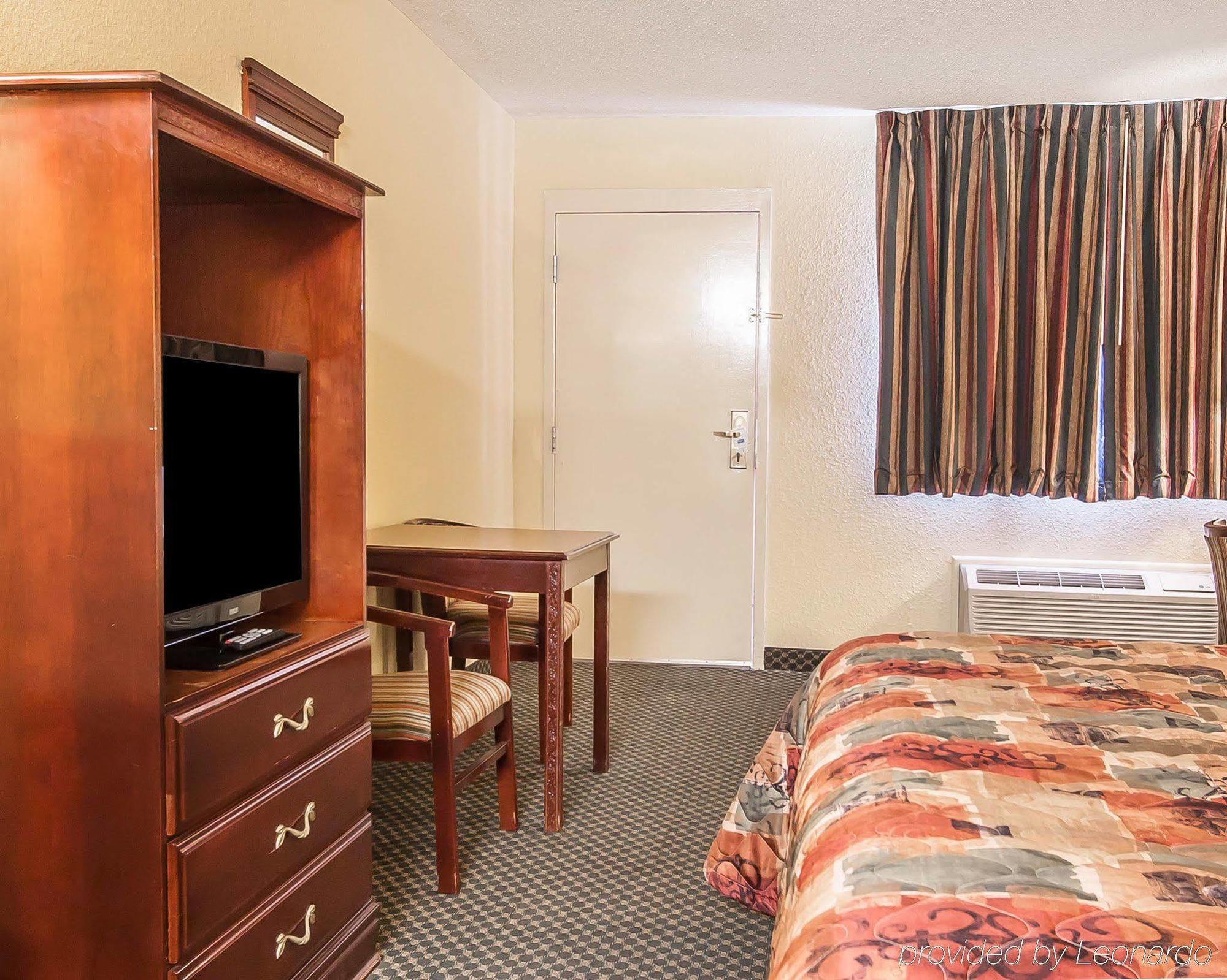 Rodeway Inn Prattville I-65 Exteriér fotografie